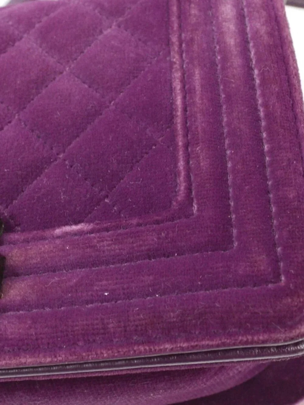 Boy Chanel Purple Velvet Small Chain Shoulder Bag XX05033